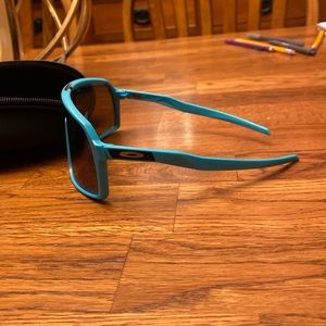Oakley Sutros teal